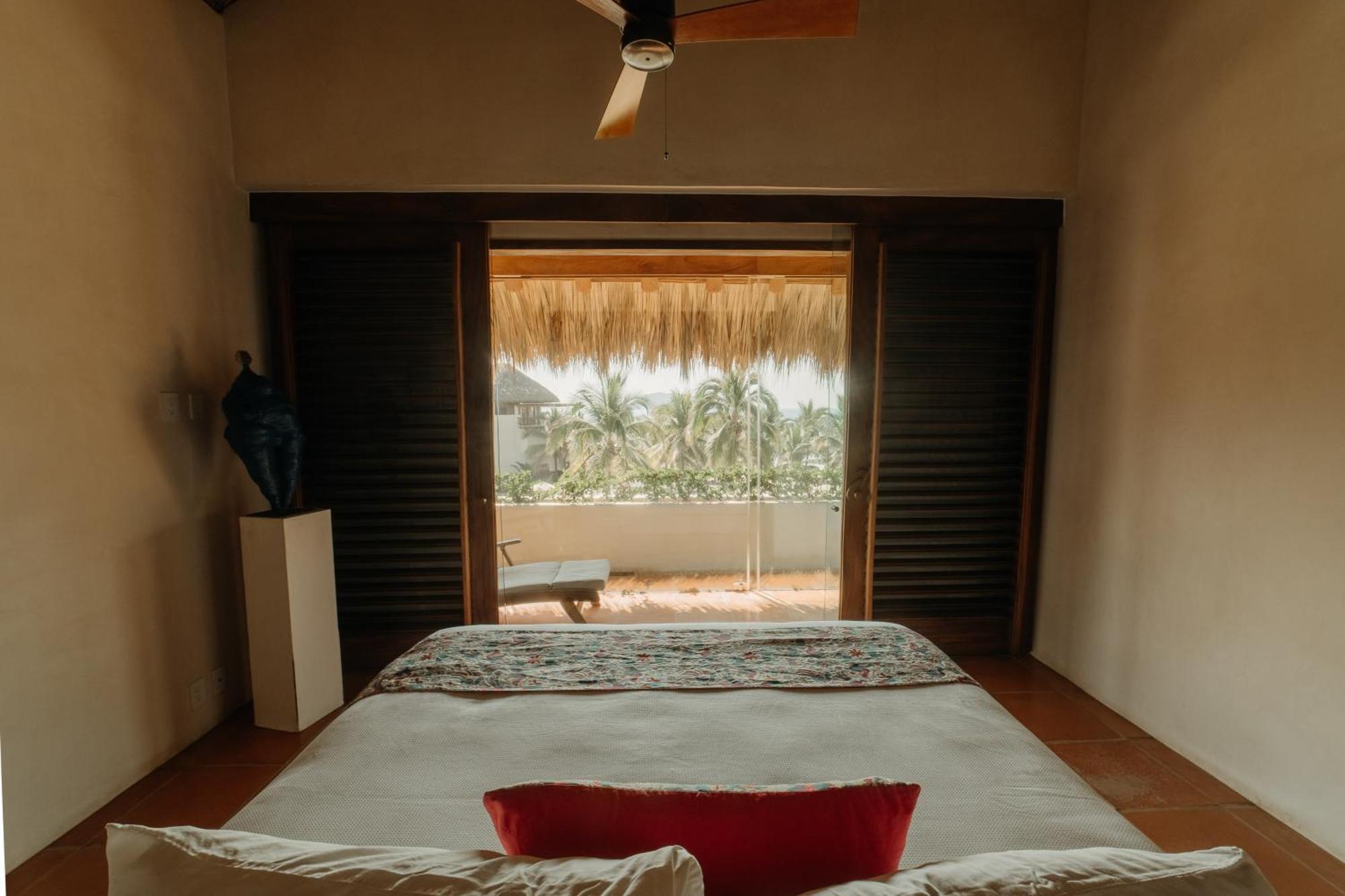 Palmas Luxury 5* Zihuatanejo